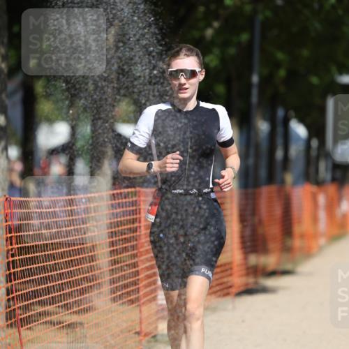 07.09.2025 - 19. Norderstedt Triathlon Michael Strokosch http://msf.ph/oto/8800356 07.09.2025 12:30:20 Laufen 252, 292 meine-sportfotos.de