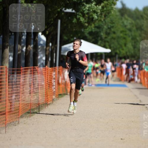 07.09.2025 - 19. Norderstedt Triathlon Michael Strokosch http://msf.ph/oto/8800445 07.09.2025 12:01:04 Laufen 787, 1152, 1156 meine-sportfotos.de