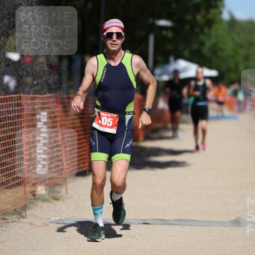 07.09.2025 - 19. Norderstedt Triathlon Michael Strokosch http://msf.ph/oto/8800509 07.09.2025 13:08:21 Laufen 205, 212, 759 meine-sportfotos.de