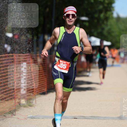 07.09.2025 - 19. Norderstedt Triathlon Michael Strokosch http://msf.ph/oto/8800521 07.09.2025 13:08:21 Laufen 205, 212, 759 meine-sportfotos.de