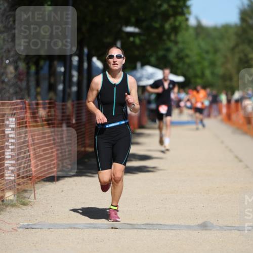 07.09.2025 - 19. Norderstedt Triathlon Michael Strokosch http://msf.ph/oto/8800563 07.09.2025 13:08:26 Laufen 282, 759, 1212 meine-sportfotos.de