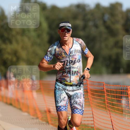 07.09.2025 - 19. Norderstedt Triathlon Michael Strokosch http://msf.ph/oto/8800594 07.09.2025 12:01:09 Laufen 787, 796, 1156 meine-sportfotos.de