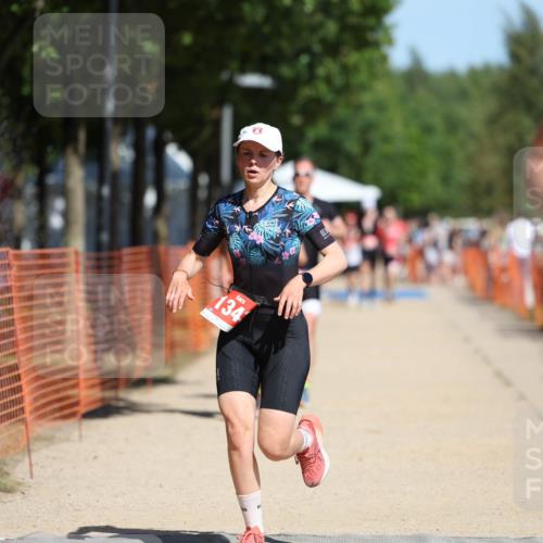 07.09.2025 - 19. Norderstedt Triathlon Michael Strokosch http://msf.ph/oto/8800611 07.09.2025 12:30:42 Laufen 703, 822, 1280, 1343 meine-sportfotos.de