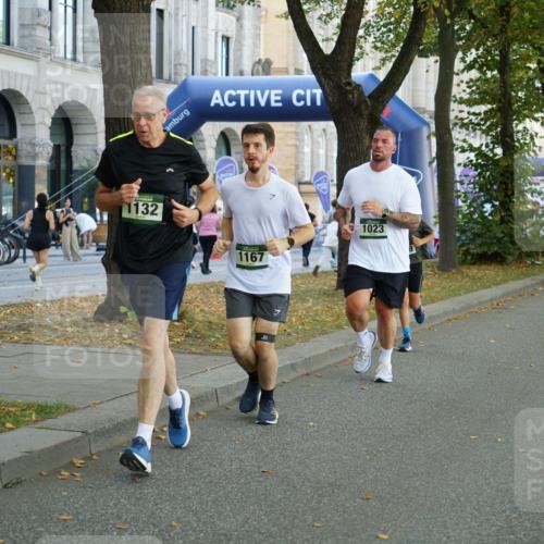 07.09.2025 - BARMER Alsterlauf Yannick Fuchs http://msf.ph/oto/8800709 07.09.2025 11:49:04 Laufen 1132, 1167, 1023 meine-sportfotos.de
