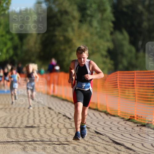 07.09.2025 - 19. Norderstedt Triathlon Michael Strokosch http://msf.ph/oto/8800740 07.09.2025 09:14:52 Laufen 7, 17, 52 meine-sportfotos.de