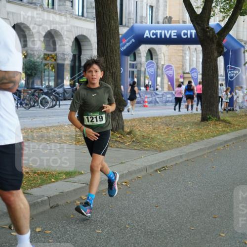 07.09.2025 - BARMER Alsterlauf Yannick Fuchs http://msf.ph/oto/8800758 07.09.2025 11:49:06 Laufen 1023, 1219 meine-sportfotos.de