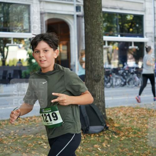 07.09.2025 - BARMER Alsterlauf Yannick Fuchs http://msf.ph/oto/8800799 07.09.2025 11:49:08 Laufen 136, 1219 meine-sportfotos.de
