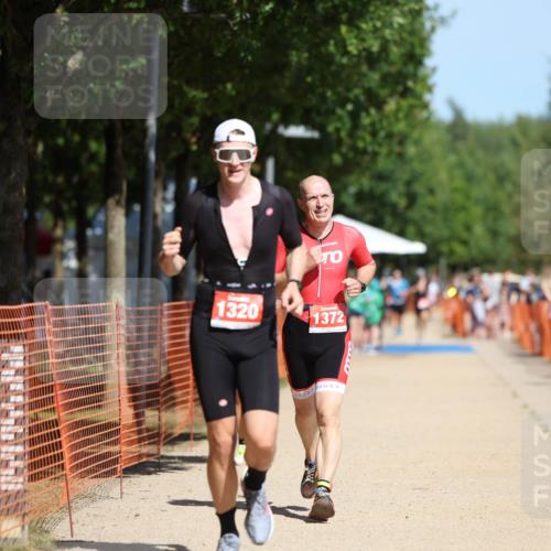 07.09.2025 - 19. Norderstedt Triathlon Michael Strokosch http://msf.ph/oto/8800803 07.09.2025 12:30:57 Laufen 710, 1300, 1320, 1372 meine-sportfotos.de