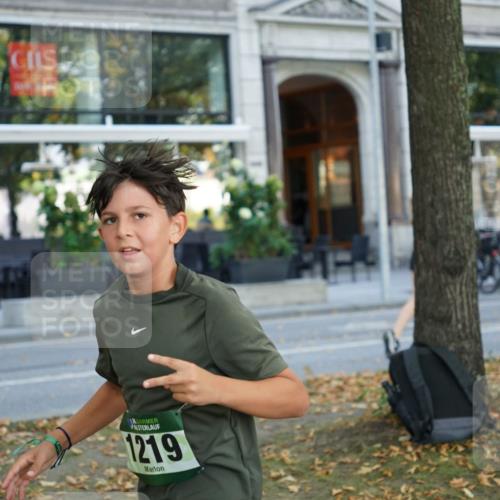 07.09.2025 - BARMER Alsterlauf Yannick Fuchs http://msf.ph/oto/8800806 07.09.2025 11:49:08 Laufen 1219 meine-sportfotos.de