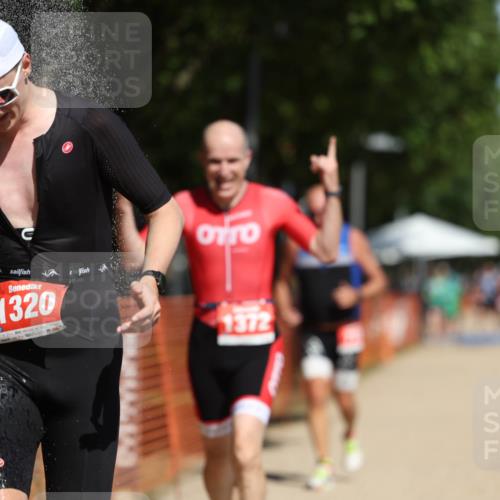 07.09.2025 - 19. Norderstedt Triathlon Michael Strokosch http://msf.ph/oto/8800833 07.09.2025 12:30:59 Laufen 710, 1300, 1320, 1372 meine-sportfotos.de