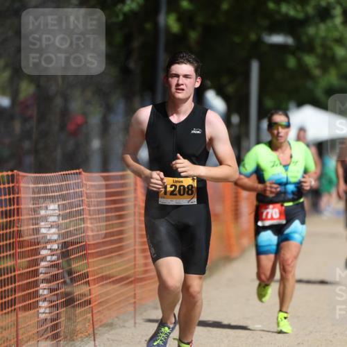 07.09.2025 - 19. Norderstedt Triathlon Michael Strokosch http://msf.ph/oto/8800876 07.09.2025 12:01:26 Laufen 770, 1208, 1332, 1348 meine-sportfotos.de