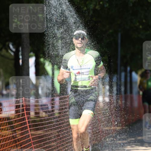 07.09.2025 - 19. Norderstedt Triathlon Michael Strokosch http://msf.ph/oto/8800895 07.09.2025 14:51:41 Laufen 1028, 1469 meine-sportfotos.de