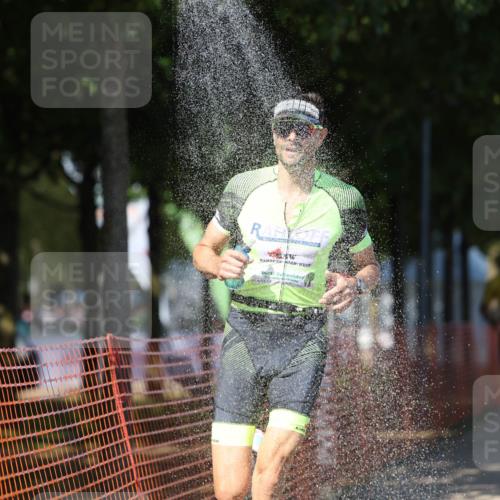 07.09.2025 - 19. Norderstedt Triathlon Michael Strokosch http://msf.ph/oto/8800901 07.09.2025 14:51:42 Laufen 1028, 1469 meine-sportfotos.de