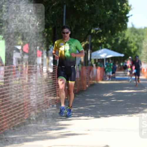 07.09.2025 - 19. Norderstedt Triathlon Michael Strokosch http://msf.ph/oto/8800944 07.09.2025 14:51:44 Laufen 1028, 1469 meine-sportfotos.de