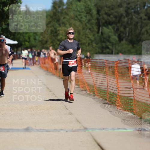 07.09.2025 - 19. Norderstedt Triathlon Michael Strokosch http://msf.ph/oto/8800960 07.09.2025 13:09:04 Laufen 174, 277, 290, 715, 1373 meine-sportfotos.de
