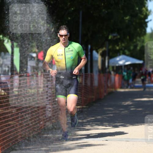 07.09.2025 - 19. Norderstedt Triathlon Michael Strokosch http://msf.ph/oto/8800965 07.09.2025 14:51:45 Laufen 1028, 1469 meine-sportfotos.de