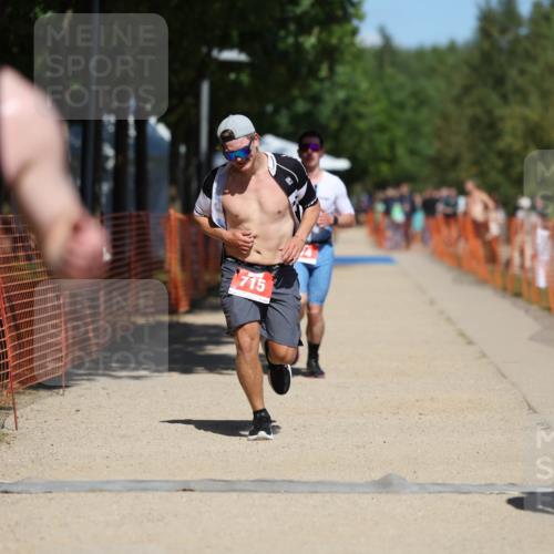 07.09.2025 - 19. Norderstedt Triathlon Michael Strokosch http://msf.ph/oto/8801018 07.09.2025 13:09:07 Laufen 174, 277, 715, 1373 meine-sportfotos.de