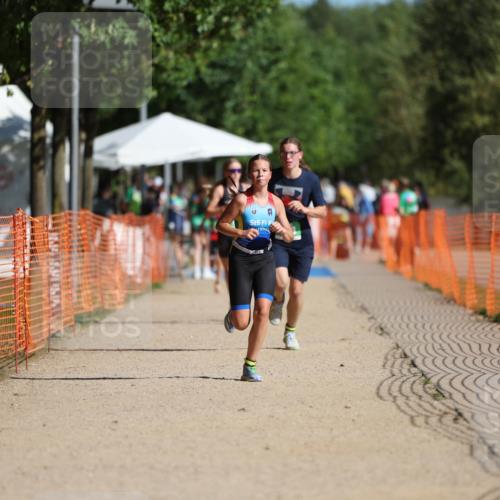 07.09.2025 - 19. Norderstedt Triathlon Michael Strokosch http://msf.ph/oto/8801102 07.09.2025 10:58:07 Laufen 57, 59, 666, 693 meine-sportfotos.de