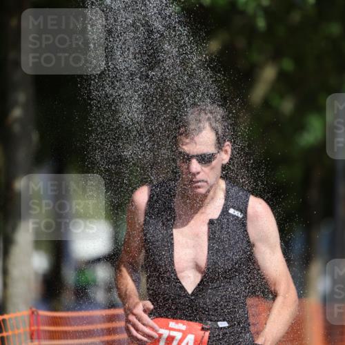 07.09.2025 - 19. Norderstedt Triathlon Michael Strokosch http://msf.ph/oto/8801113 07.09.2025 12:01:37 Laufen 148, 774, 1178, 1301, 1334 meine-sportfotos.de