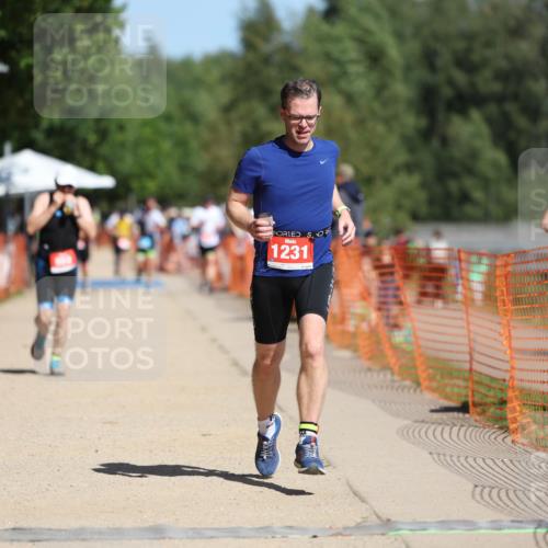 07.09.2025 - 19. Norderstedt Triathlon Michael Strokosch http://msf.ph/oto/8801140 07.09.2025 12:31:28 Laufen 850, 1231, 1361 meine-sportfotos.de