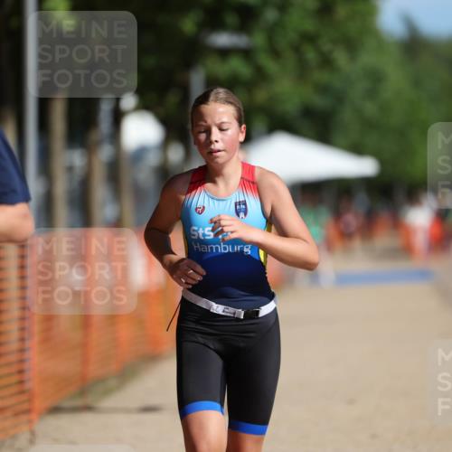 07.09.2025 - 19. Norderstedt Triathlon Michael Strokosch http://msf.ph/oto/8801197 07.09.2025 10:58:12 Laufen 57, 129, 643, 693 meine-sportfotos.de
