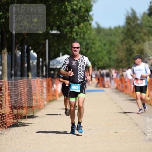 07.09.2025 - 19. Norderstedt Triathlon Michael Strokosch http://msf.ph/oto/8801201 07.09.2025 12:31:43 Laufen 795, 898, 1282, 1315 meine-sportfotos.de