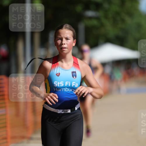 07.09.2025 - 19. Norderstedt Triathlon Michael Strokosch http://msf.ph/oto/8801218 07.09.2025 10:58:12 Laufen 57, 129, 643, 693 meine-sportfotos.de