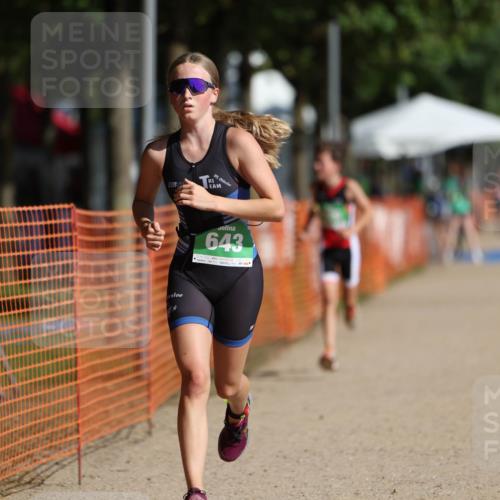 07.09.2025 - 19. Norderstedt Triathlon Michael Strokosch http://msf.ph/oto/8801247 07.09.2025 10:58:14 Laufen 57, 129, 643, 693 meine-sportfotos.de