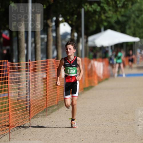 07.09.2025 - 19. Norderstedt Triathlon Michael Strokosch http://msf.ph/oto/8801281 07.09.2025 10:58:16 Laufen 57, 129, 643, 693 meine-sportfotos.de