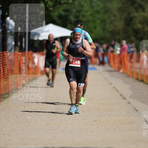 07.09.2025 - 19. Norderstedt Triathlon Michael Strokosch http://msf.ph/oto/8801286 07.09.2025 12:02:12 Laufen 1190, 1218 meine-sportfotos.de