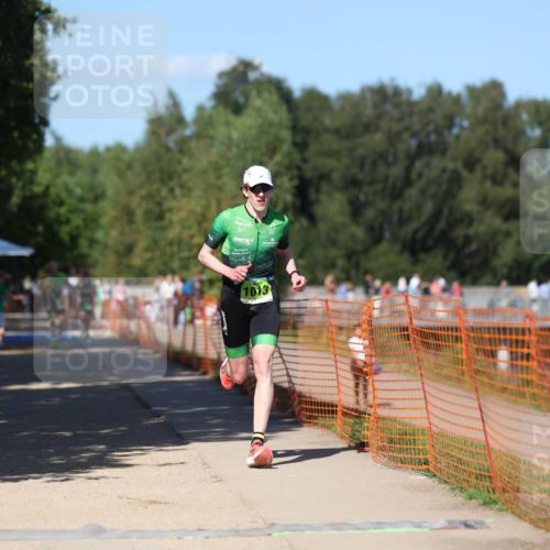 07.09.2025 - 19. Norderstedt Triathlon Michael Strokosch http://msf.ph/oto/8801318 07.09.2025 14:52:19 Laufen 1013 meine-sportfotos.de