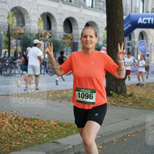 07.09.2025 - BARMER Alsterlauf Yannick Fuchs http://msf.ph/oto/8801369 07.09.2025 11:49:41 Laufen 36, 1096 meine-sportfotos.de