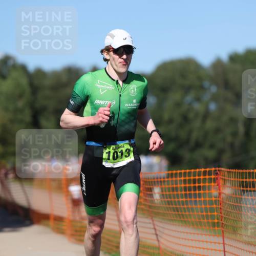 07.09.2025 - 19. Norderstedt Triathlon Michael Strokosch http://msf.ph/oto/8801384 07.09.2025 14:52:21 Laufen 1013 meine-sportfotos.de