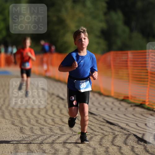 07.09.2025 - 19. Norderstedt Triathlon Michael Strokosch http://msf.ph/oto/8801395 07.09.2025 09:15:34 Laufen 11, 16, 38 meine-sportfotos.de