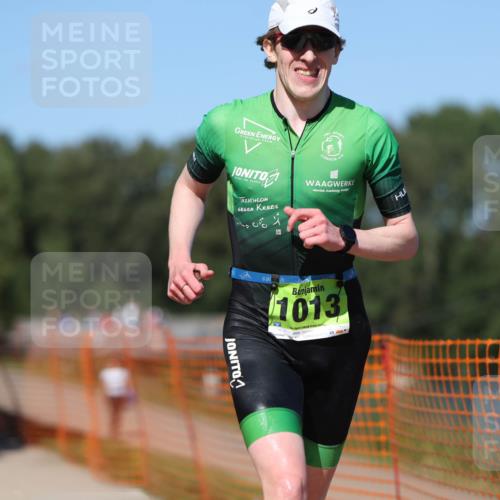 07.09.2025 - 19. Norderstedt Triathlon Michael Strokosch http://msf.ph/oto/8801398 07.09.2025 14:52:22 Laufen 1013 meine-sportfotos.de