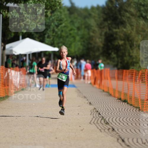 07.09.2025 - 19. Norderstedt Triathlon Michael Strokosch http://msf.ph/oto/8801411 07.09.2025 10:58:35 Laufen 106 meine-sportfotos.de