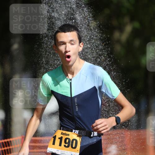 07.09.2025 - 19. Norderstedt Triathlon Michael Strokosch http://msf.ph/oto/8801415 07.09.2025 12:02:16 Laufen 1190, 1217, 1218 meine-sportfotos.de
