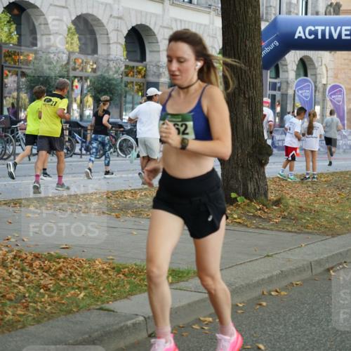 07.09.2025 - BARMER Alsterlauf Yannick Fuchs http://msf.ph/oto/8801416 07.09.2025 11:49:42 Laufen 27, 52 meine-sportfotos.de