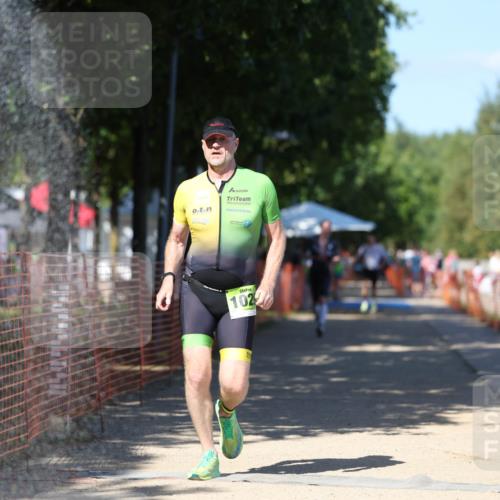 07.09.2025 - 19. Norderstedt Triathlon Michael Strokosch http://msf.ph/oto/8801448 07.09.2025 14:52:32 Laufen 993, 1029, 1468 meine-sportfotos.de