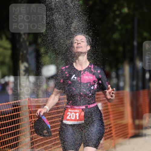 07.09.2025 - 19. Norderstedt Triathlon Michael Strokosch http://msf.ph/oto/8801505 07.09.2025 12:32:09 Laufen 164, 201, 216, 741 meine-sportfotos.de