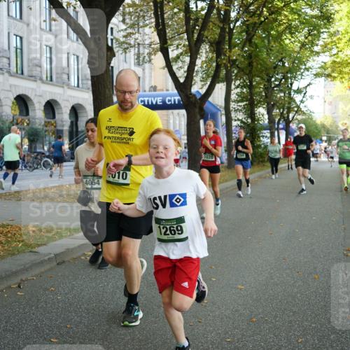 07.09.2025 - BARMER Alsterlauf Yannick Fuchs http://msf.ph/oto/8801536 07.09.2025 11:49:53 Laufen 4054, 010, 1269, 1147, 1020 meine-sportfotos.de