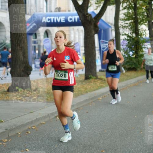 07.09.2025 - BARMER Alsterlauf Yannick Fuchs http://msf.ph/oto/8801553 07.09.2025 11:49:54 Laufen 1020, 1266, 147 meine-sportfotos.de