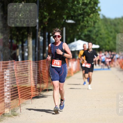 07.09.2025 - 19. Norderstedt Triathlon Michael Strokosch http://msf.ph/oto/8801556 07.09.2025 12:32:12 Laufen 164, 201, 216 meine-sportfotos.de