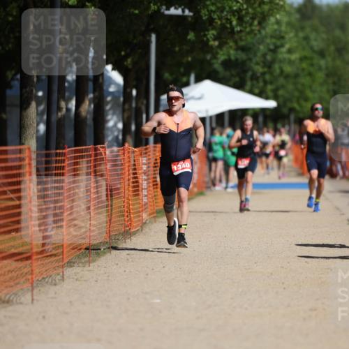 07.09.2025 - 19. Norderstedt Triathlon Michael Strokosch http://msf.ph/oto/8801583 07.09.2025 12:02:27 Laufen 203, 1159, 1340 meine-sportfotos.de