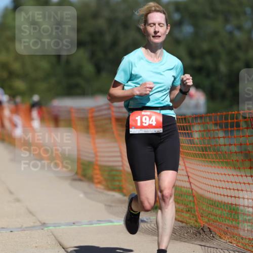07.09.2025 - 19. Norderstedt Triathlon Michael Strokosch http://msf.ph/oto/8801587 07.09.2025 13:10:07 Laufen 194, 243, 274 meine-sportfotos.de