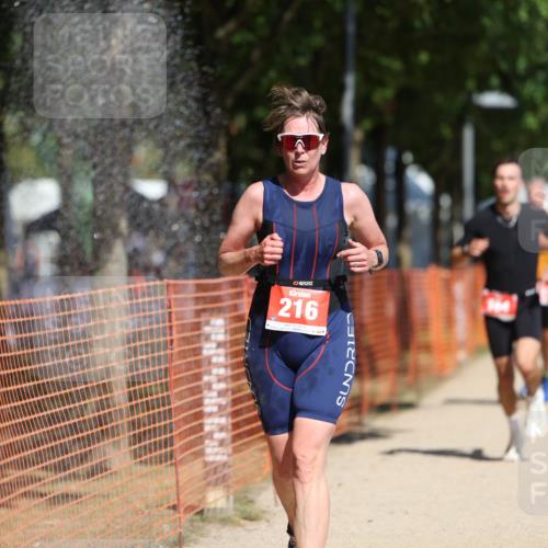 07.09.2025 - 19. Norderstedt Triathlon Michael Strokosch http://msf.ph/oto/8801596 07.09.2025 12:32:14 Laufen 164, 216, 234 meine-sportfotos.de
