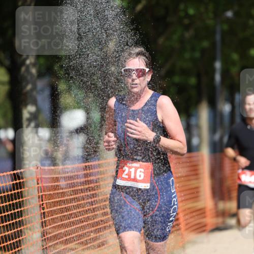 07.09.2025 - 19. Norderstedt Triathlon Michael Strokosch http://msf.ph/oto/8801625 07.09.2025 12:32:15 Laufen 164, 216, 234 meine-sportfotos.de