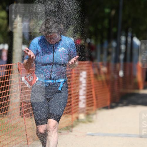 07.09.2025 - 19. Norderstedt Triathlon Michael Strokosch http://msf.ph/oto/8801630 07.09.2025 13:10:14 Laufen 243, 309, 345, 766 meine-sportfotos.de