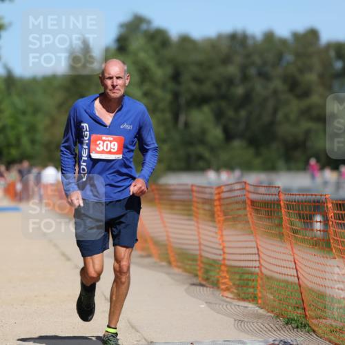 07.09.2025 - 19. Norderstedt Triathlon Michael Strokosch http://msf.ph/oto/8801667 07.09.2025 13:10:16 Laufen 243, 309, 345, 766 meine-sportfotos.de