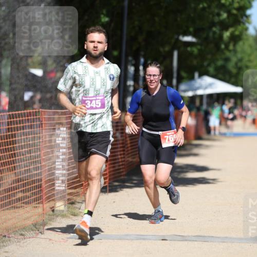 07.09.2025 - 19. Norderstedt Triathlon Michael Strokosch http://msf.ph/oto/8801683 07.09.2025 13:10:16 Laufen 243, 309, 345, 766 meine-sportfotos.de